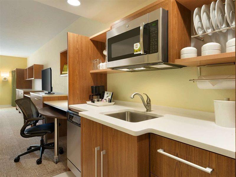 Home2 Suites By Hilton Middleburg Heights Cleveland Bagian luar foto